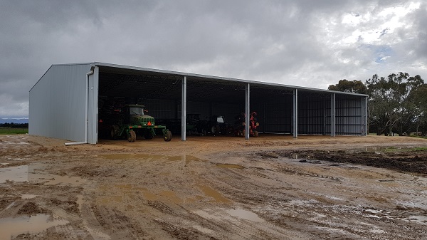You are currently viewing A 40m x 27m machinery shed