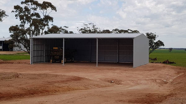 You are currently viewing A 24m x 18m hay shed