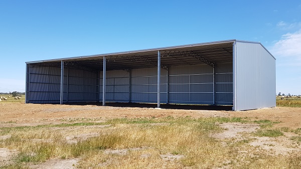 You are currently viewing A 32m x 15m open-front hay shed