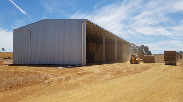 You are currently viewing A 40m x 18m open-front hay shed
