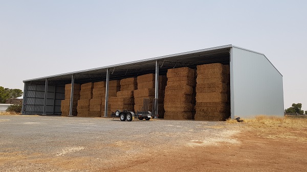 You are currently viewing A 40m x 18m five bay hay shed