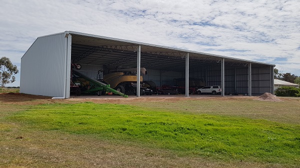 You are currently viewing A 40m x 24m machinery shed
