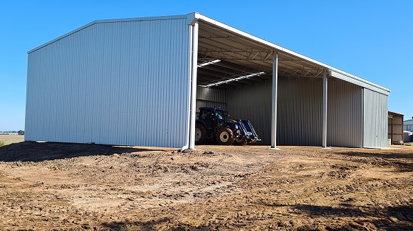 You are currently viewing A 32m x 15 machinery shed