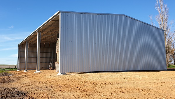 You are currently viewing A 24m x 15m hay shed