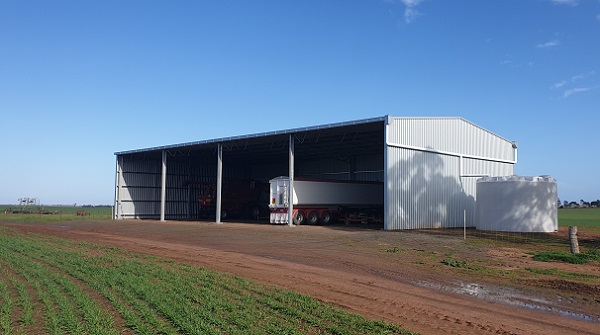 You are currently viewing A 32m x 15m hay/machinery shed