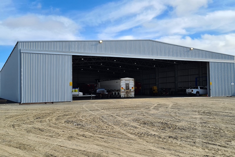 You are currently viewing 36m (W) x 48m (L) x 7.2m (H) machinery shed and workshop