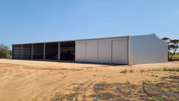 Read more about the article A 48m x 24 machinery shed