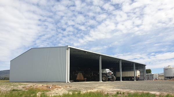 You are currently viewing A 32m x 21m open-front machinery shed