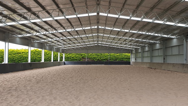 Covered horse arena