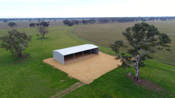 You are currently viewing A 32m x 15m open front hay shed