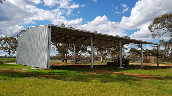 You are currently viewing A 32m x 18m hay shed with one wall enclosed