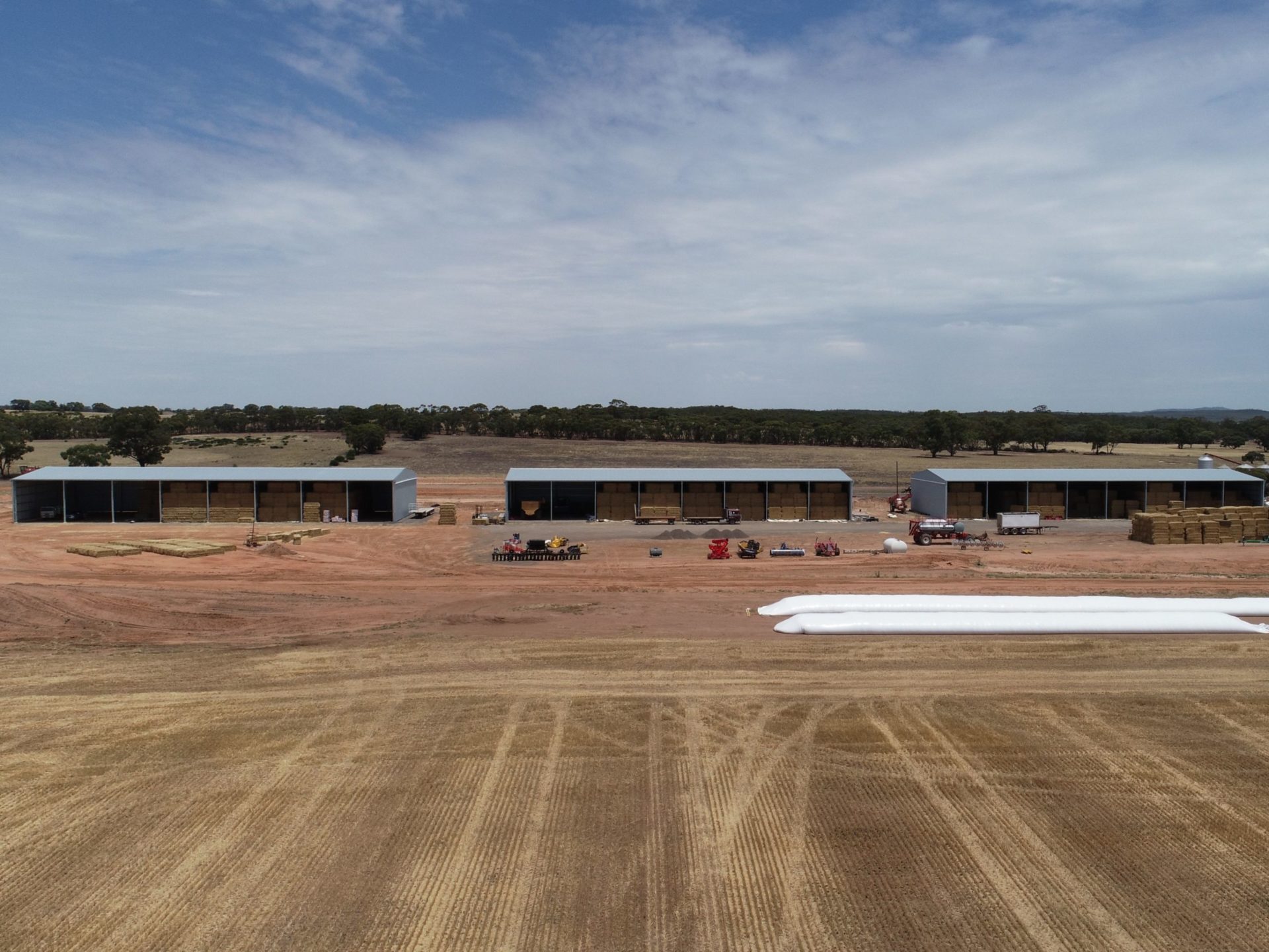 You are currently viewing Three 64m x 24m x 7.5m open-front hay sheds