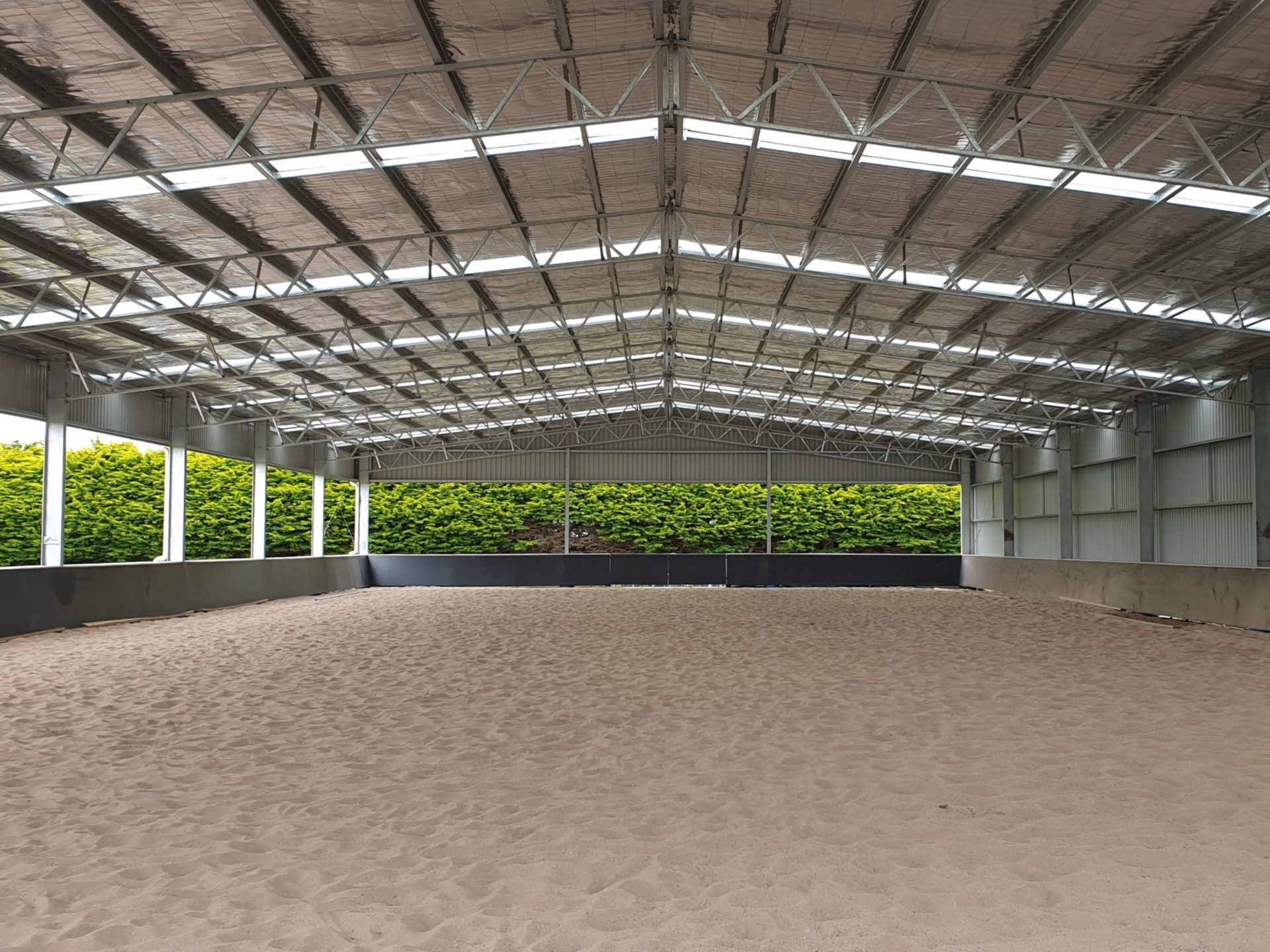 You are currently viewing 60m x 24m x 5.25m horse arena cover