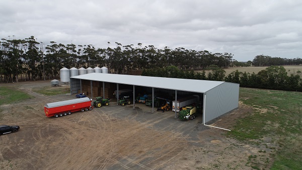 You are currently viewing A 64m x 24m hay and machinery shed