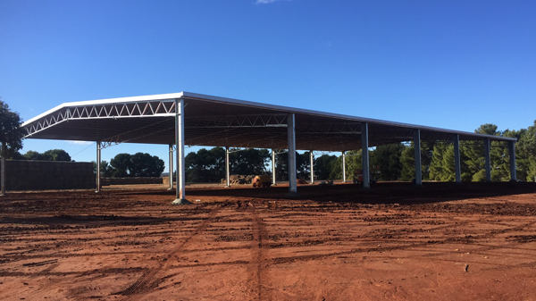 You are currently viewing A 60m x 30m x 6m roof-only hay shed