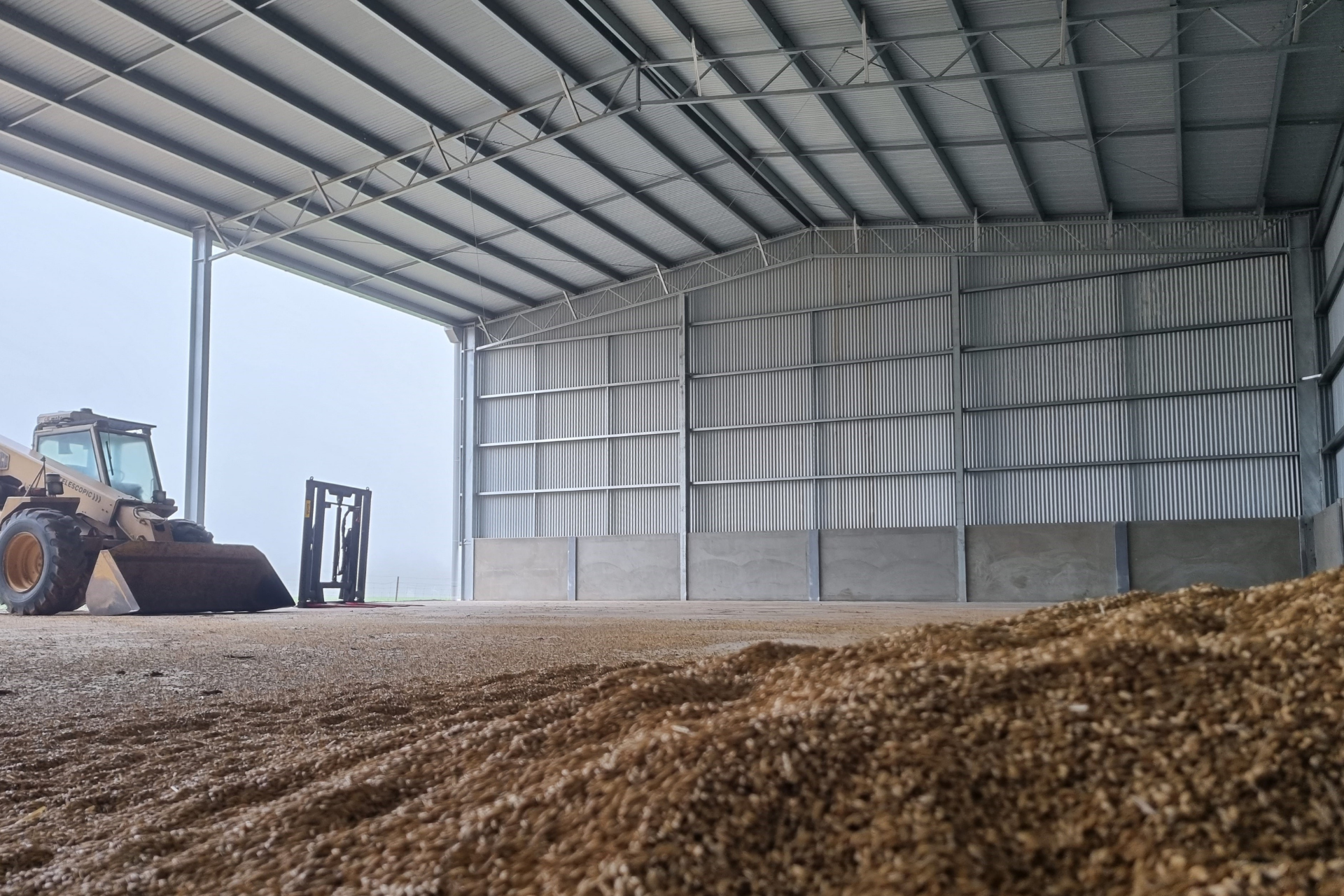 A 24m x 18m x 6.75m fertiliser shed with concrete panel walls at Wareek VIC