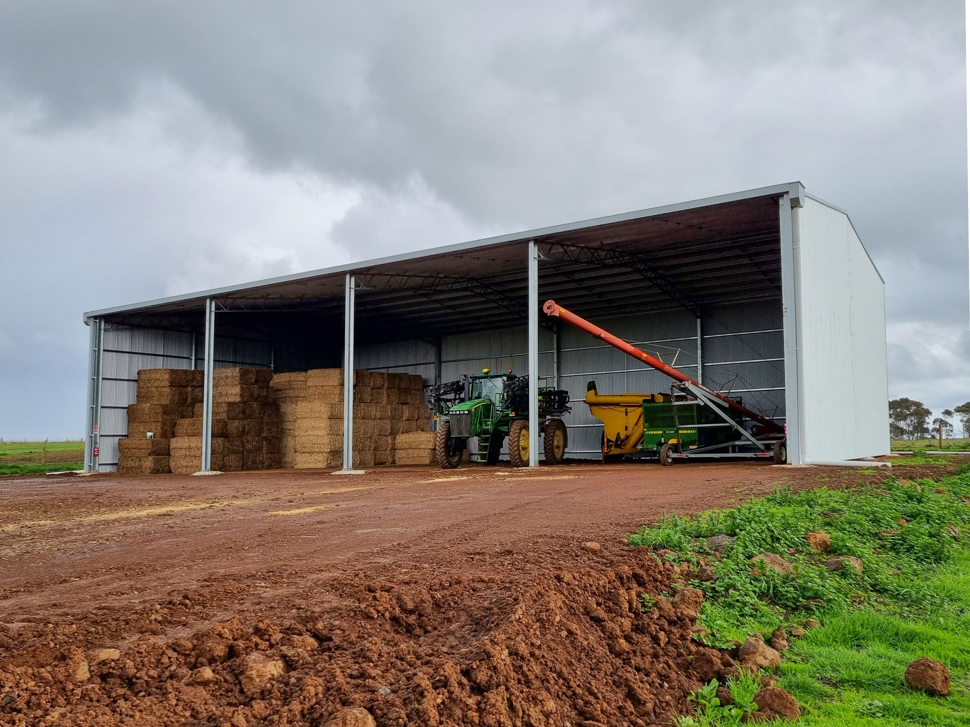 A 32m x 18m x 7.5m haymachinery shed at Mortlake VIC