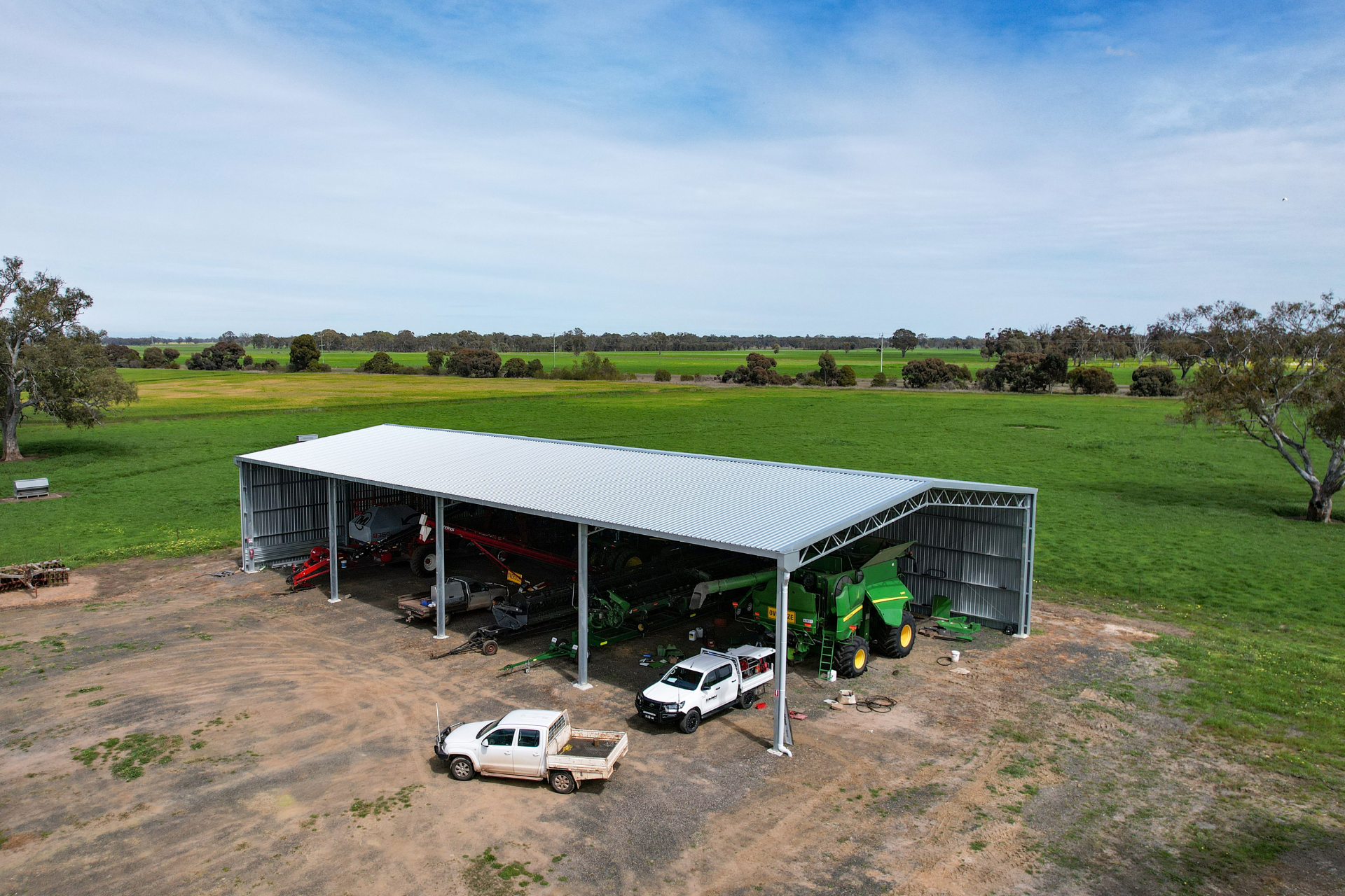 A 34m x 18m x 6m machinery shed at Toolondo VIC