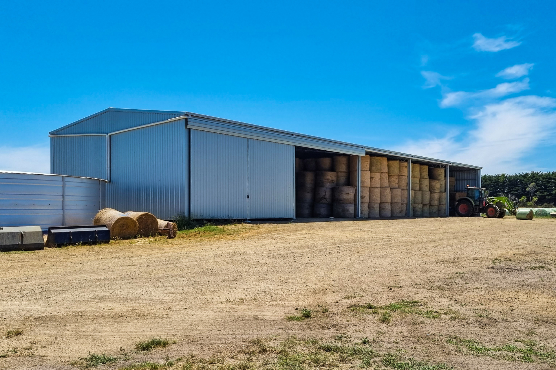 A 40m x 12m x 5m farm storage shed at Paaratte VIC