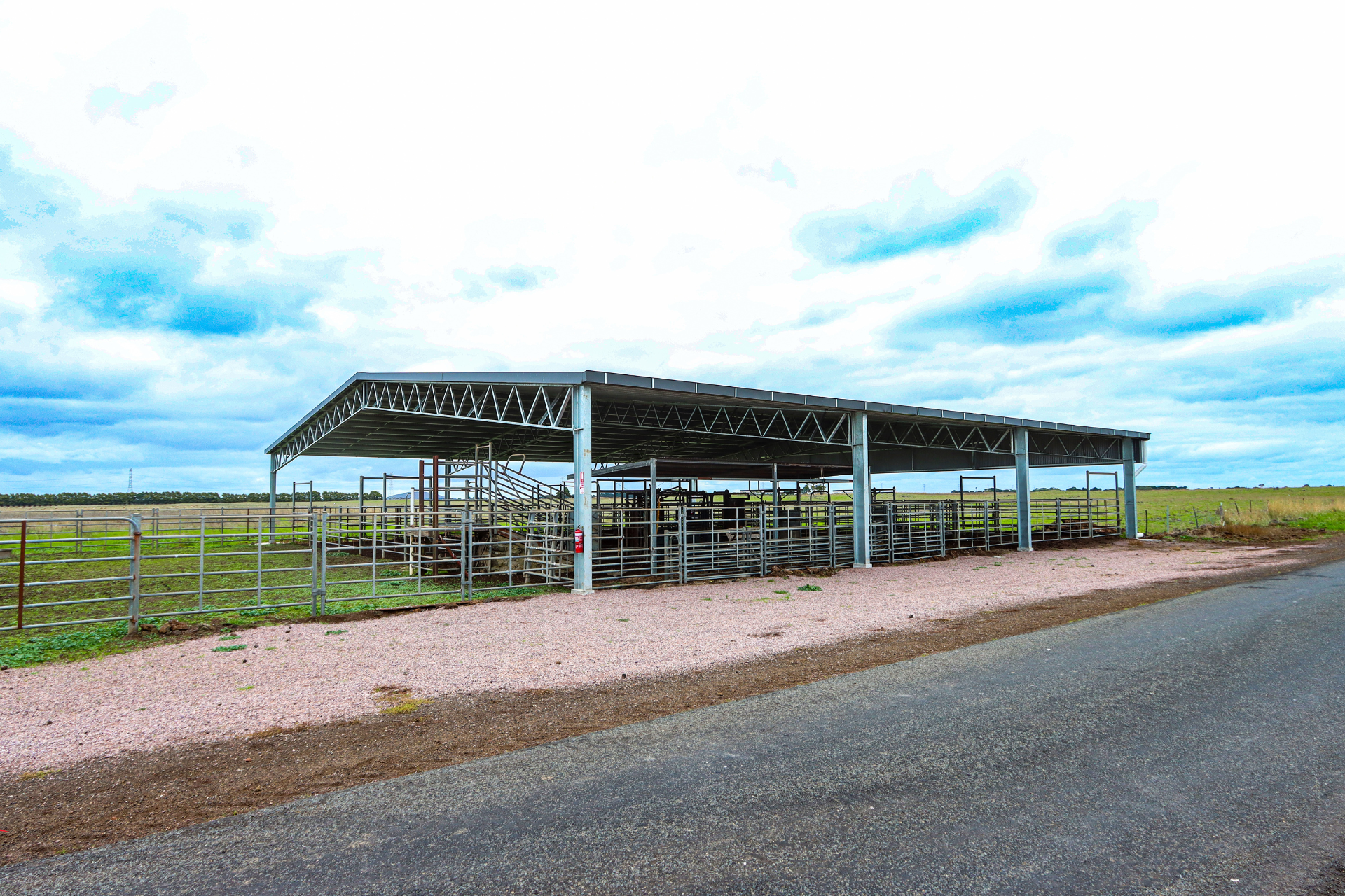 A 25m x 27m x 4.2m cattle yard cover at Derrinallum VIC