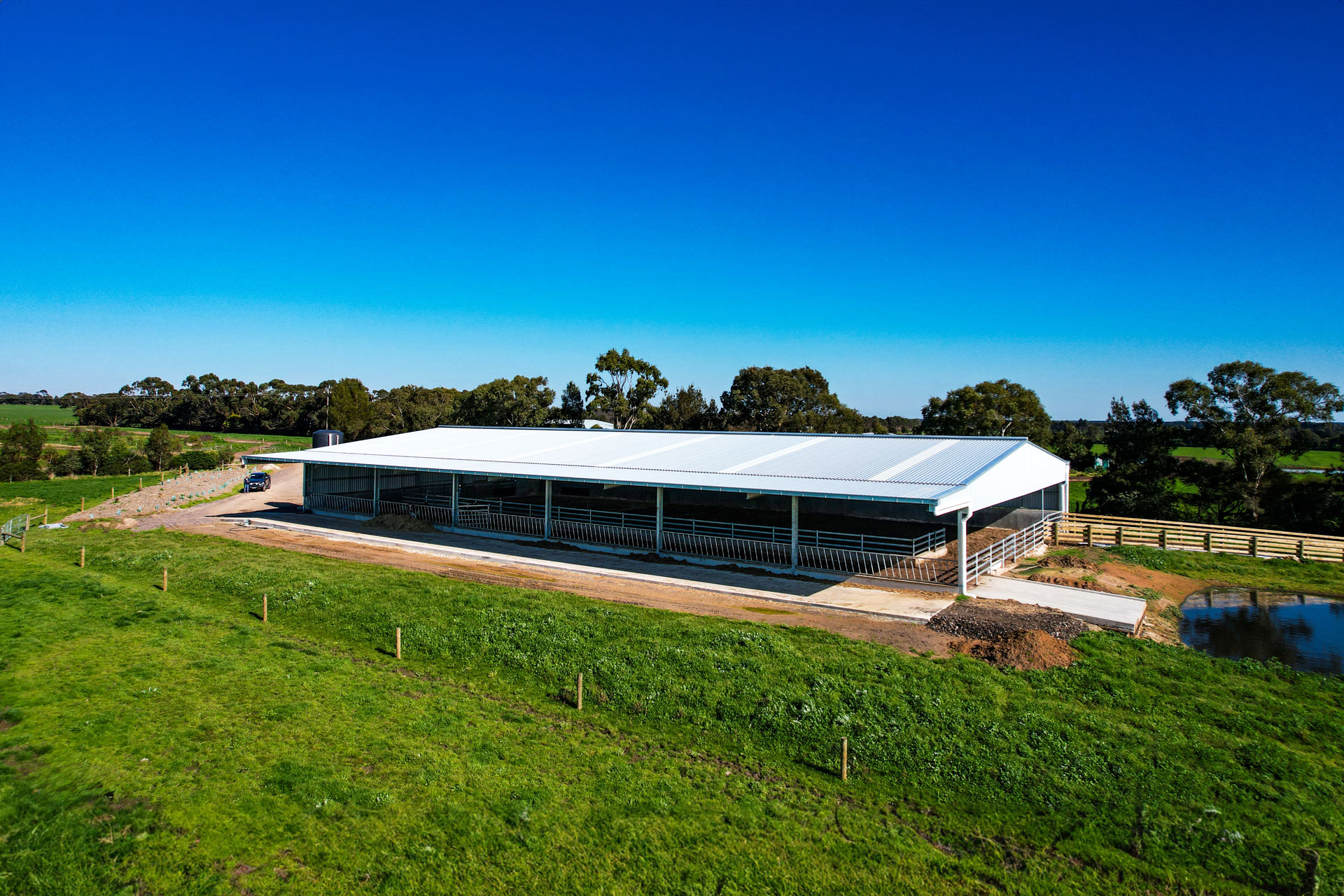 You are currently viewing 50m x 27m x 5m calving shed