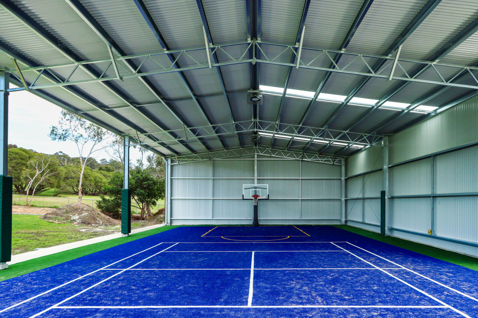 2023 Indoor Basketball Court Costs: Price Factors and More