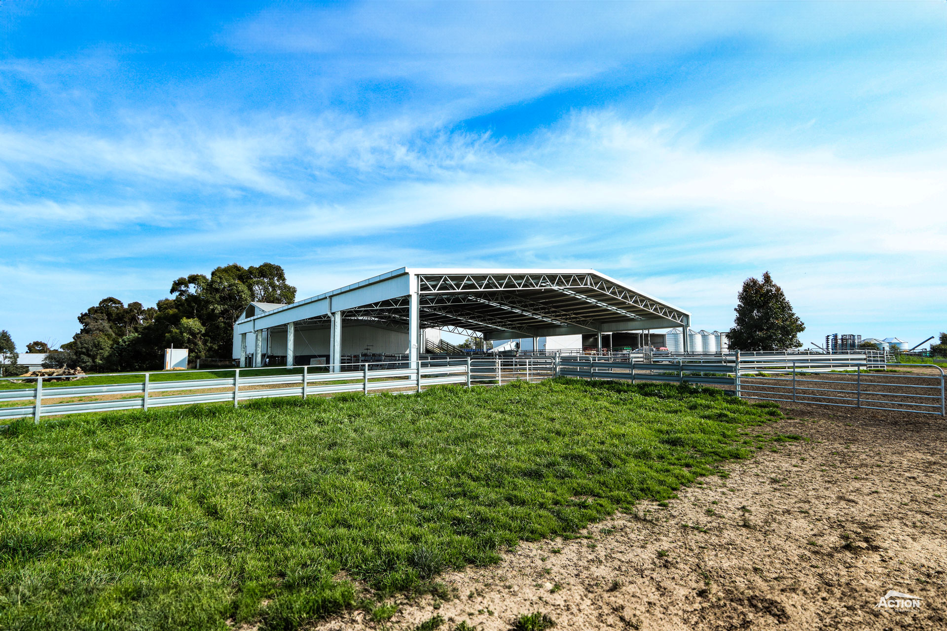 You are currently viewing 27m x 24m x 3.5m sheep yard cover