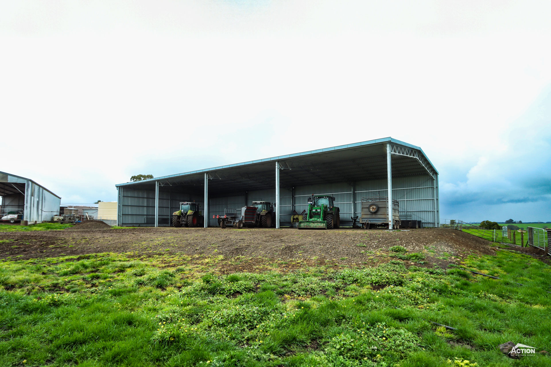 You are currently viewing 34m x 15m x 5.25m machinery shed