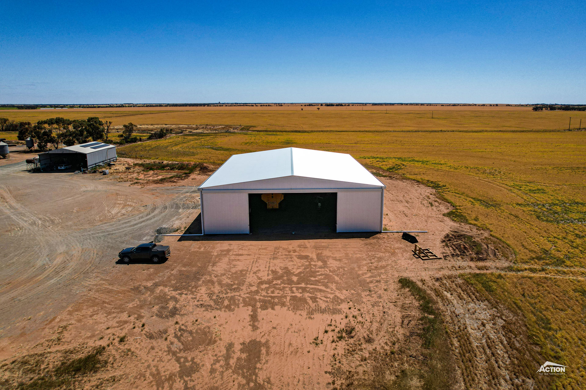 You are currently viewing 32m x 24m x 6m machinery shed