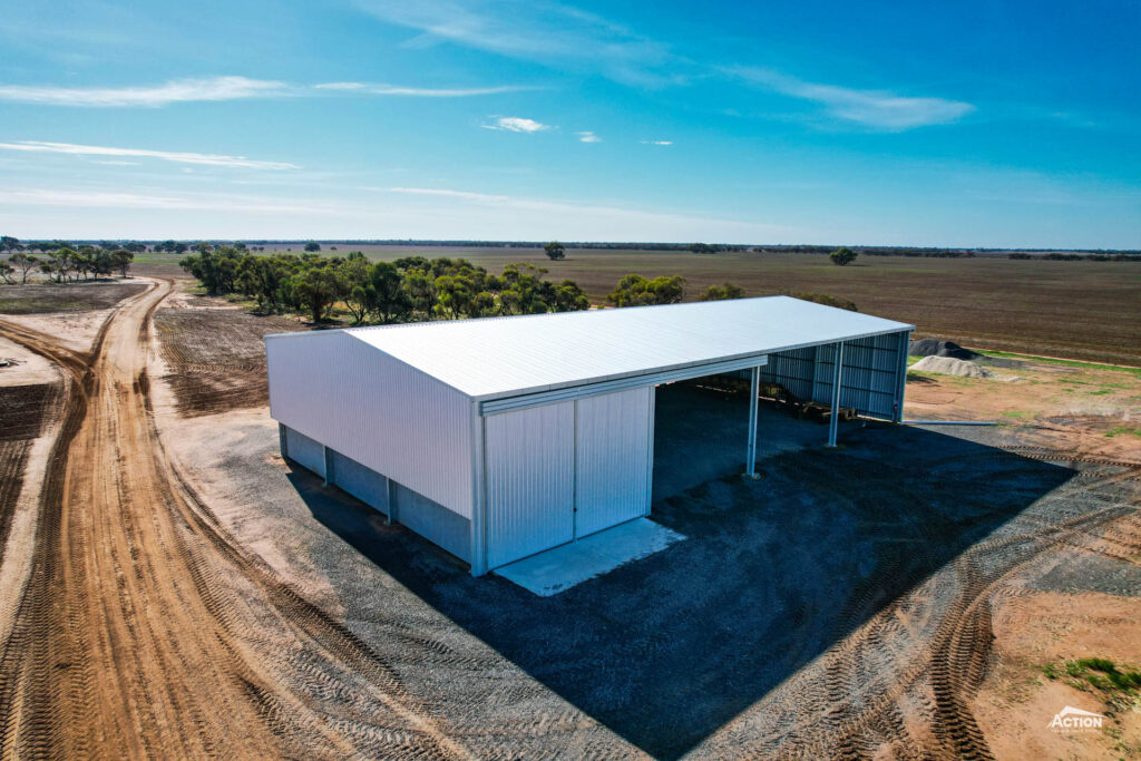 Fert Storage Shed Machinery-Shed-with-concrete-panels