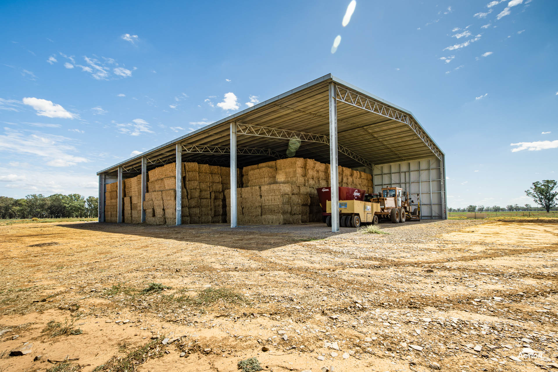 You are currently viewing 40m x 24m x 7.5m hay shed