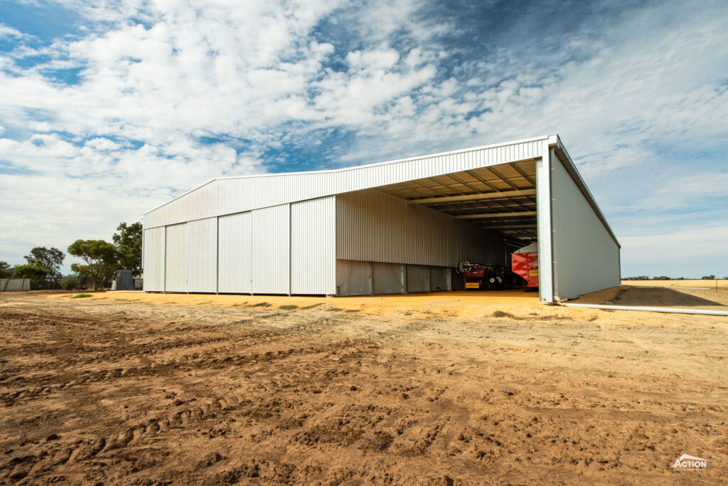 Skillion on side of 24m span machinery shed, multi-use shed